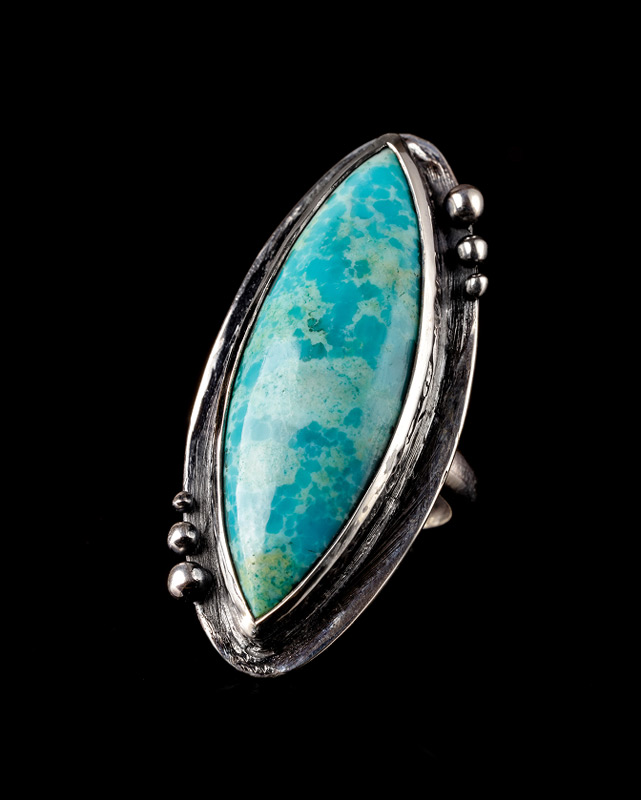 anello-azzurro-trama